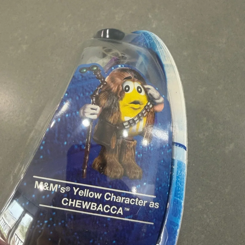 Star Wars‎ M&M's Chocolate M-Pire Chewbacca & Mace Windu Hasbro Figures 2005 New